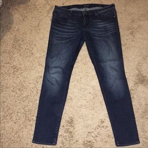 3/$45 - Re-posh blue lowrise skinny jeans